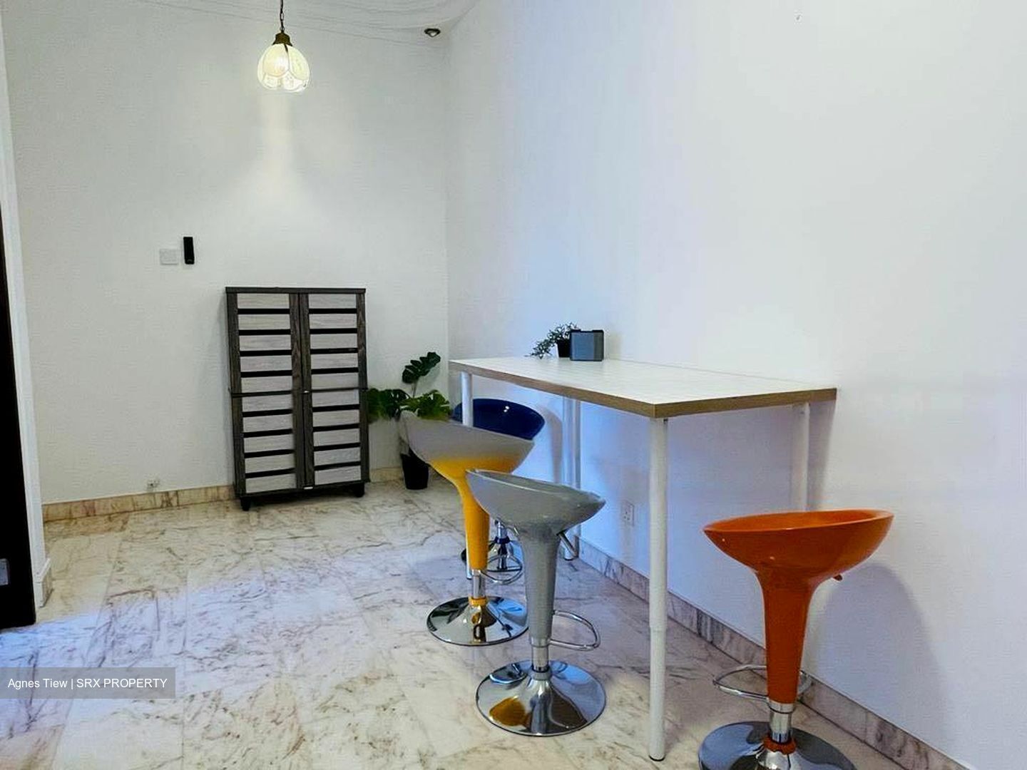 Orchid Apartment (D11), Apartment #471426471